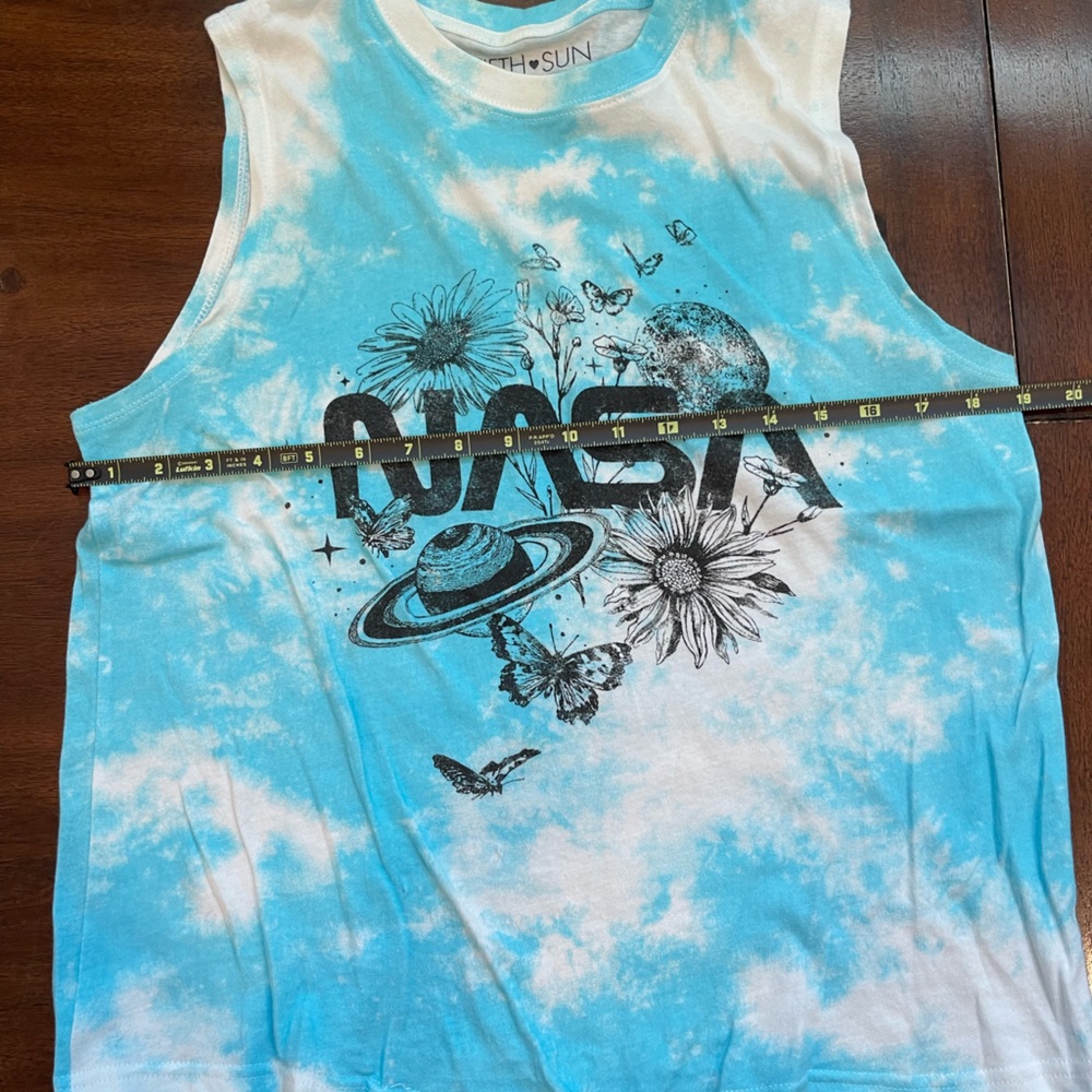 NASA crop - Picture 4 of 4